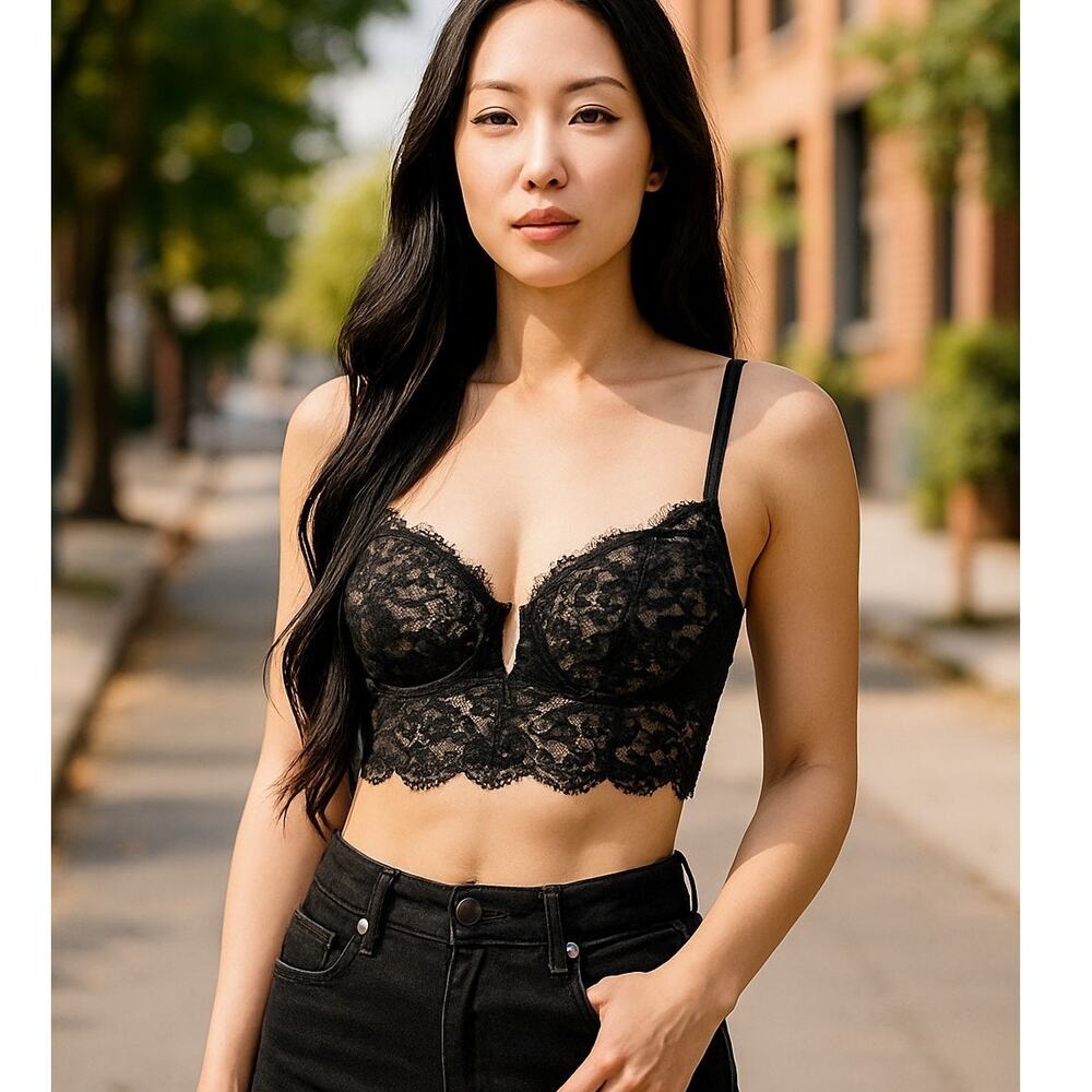 Intimissimi Lace Bra Sparkle Sequin Wide Brand Bustier Plunge V-neck 30C